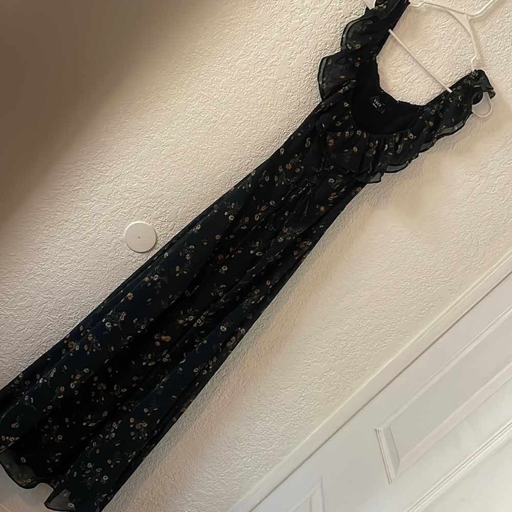 Vici maxi dress